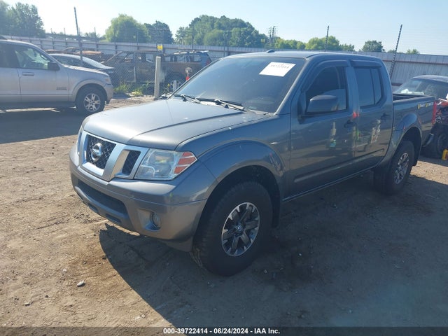 Nissan Frontier Desert Runner 2018 1N6DD0ER8JN729930 Image 2