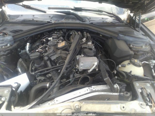 WBA8E1G3XHNU17518 BMW 320i