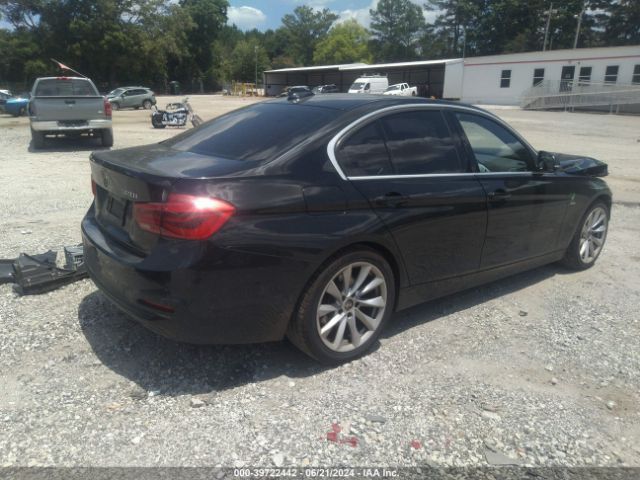 WBA8E1G3XHNU17518 BMW 320i