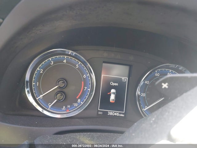 Toyota COROLLA SE 2018 5YFBURHE8JP826913 Image 7