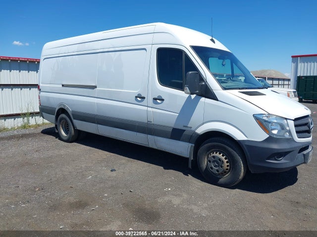 2014 WD3PF1CC9E5876031 main image