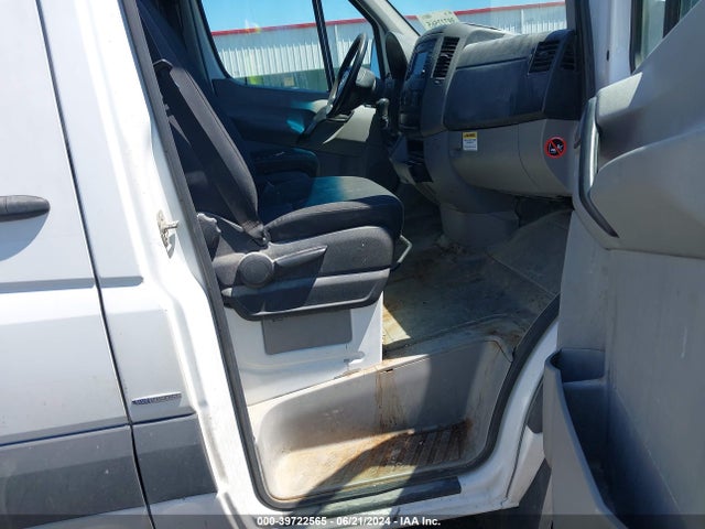Mercedes-Benz Sprinter 3500 High  Roof 2014 WD3PF1CC9E5876031 Image 5