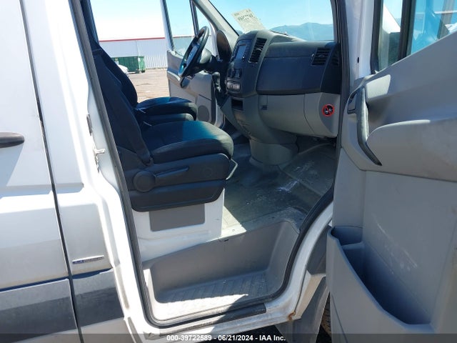 Mercedes-Benz Sprinter 3500 High  Roof 2015 WD3PF1CC2FP108350 Image 5