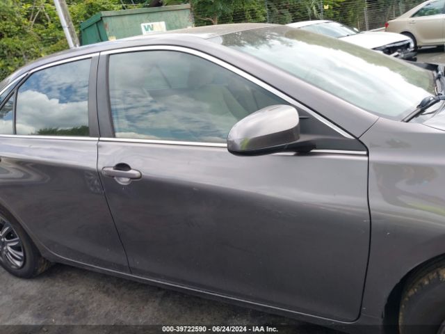 4T1BF1FK8HU781002 Toyota CAMRY LE