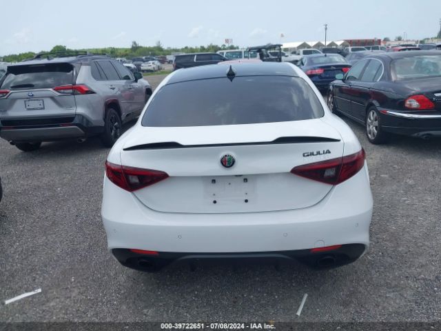 ZARFAMBN7K7604183 Alfa Romeo Giulia Ti Sport Rwd
