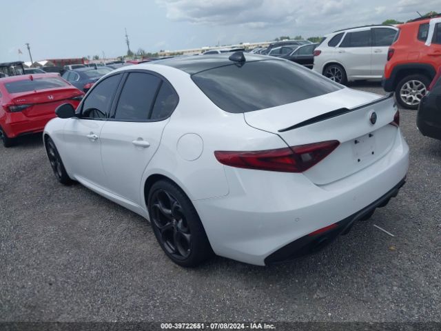ZARFAMBN7K7604183 Alfa Romeo Giulia Ti Sport Rwd