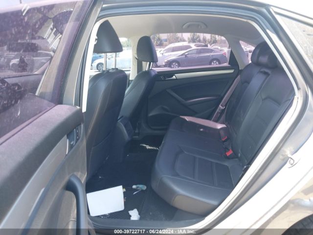 1VWAT7A35EC094408 Volkswagen Passat 1.8t Wolfsburg Edition