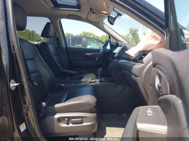 Honda Pilot 2016 5FNYF6H50GB008759 Image 18