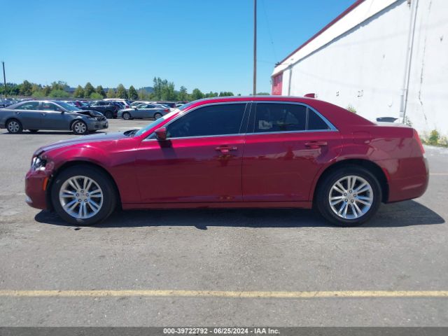 2C3CCAAG0HH526730 Chrysler 300 Limited