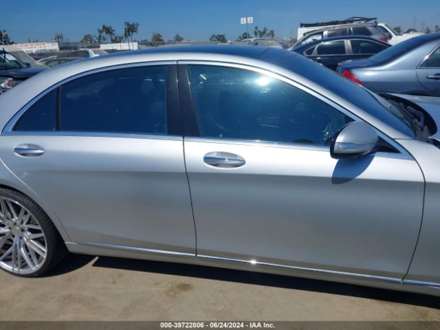 WDDUG8CB6FA189738 Mercedes-Benz S 550