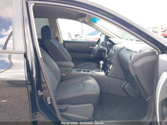 JN8AS5MT1FW155635 Nissan Rogue Select S