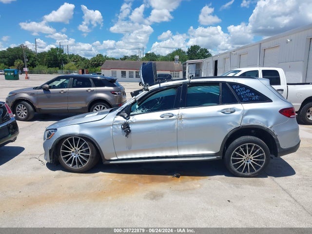 W1N0G8DB8NG020610 Mercedes-Benz Glc 300 Suv