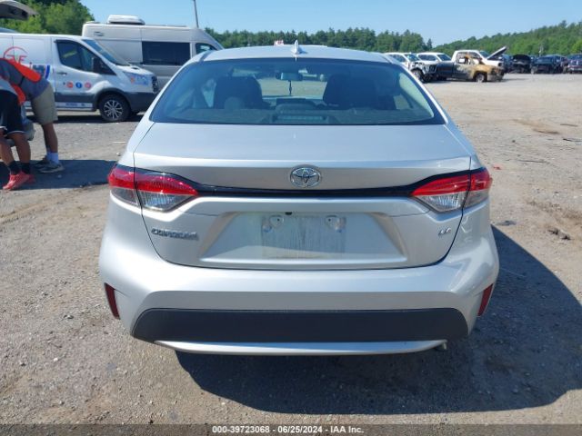 5YFEPMAE4MP226184 Toyota COROLLA LE