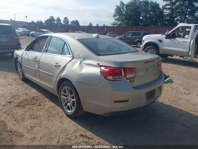 Chevrolet MALIBU 1LT 2015 1G11C5SL7FF143235 Image 3