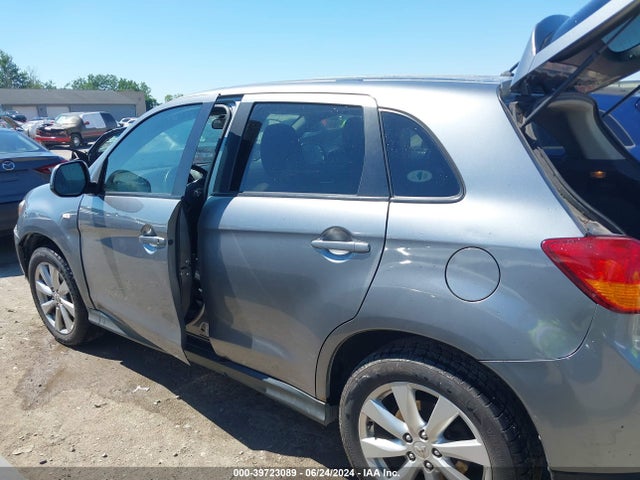 4A4AP3AU9EE012170 Mitsubishi Outlander Sport Es