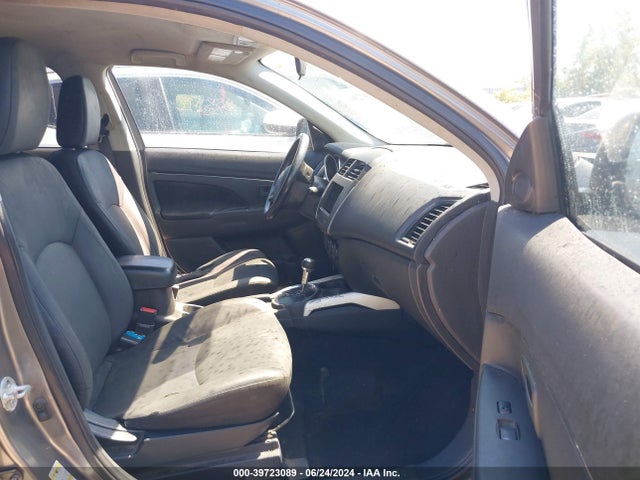 4A4AP3AU9EE012170 Mitsubishi Outlander Sport Es