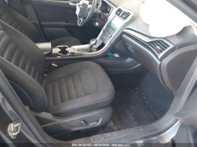 3FA6P0HD9GR377259 Ford FUSION SE