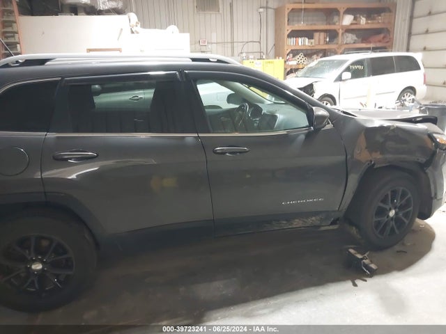 Jeep Cherokee Latitude 2015 1C4PJMCS8FW588817 Image 14