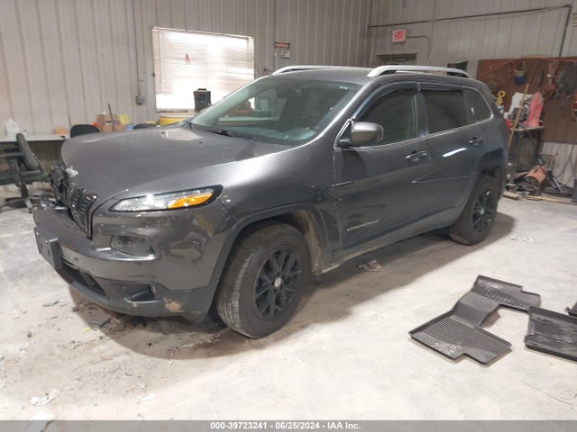 Jeep Cherokee Latitude 2015 1C4PJMCS8FW588817 Image 2