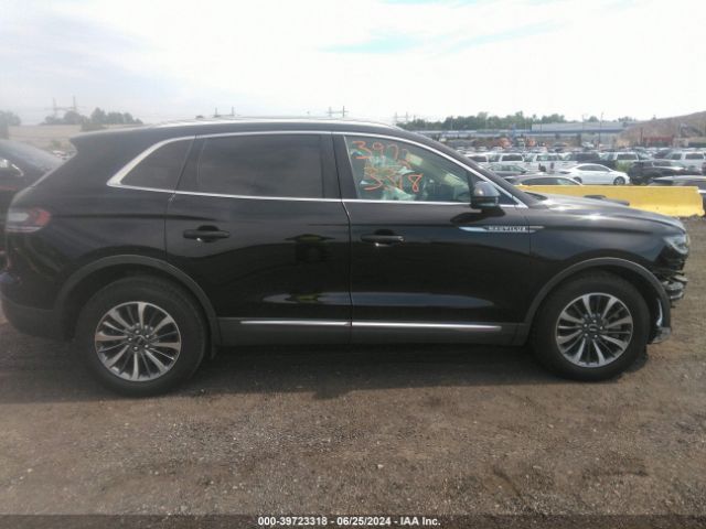 2LMPJ8J95PBL04148 Lincoln Nautilus Standard