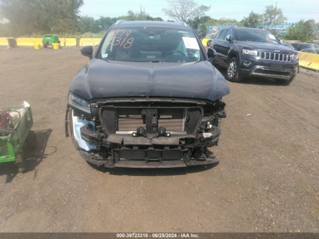 2LMPJ8J95PBL04148 Lincoln Nautilus Standard