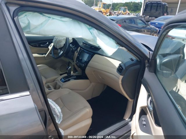 5N1AT2MT2HC818542 Nissan Rogue Sl