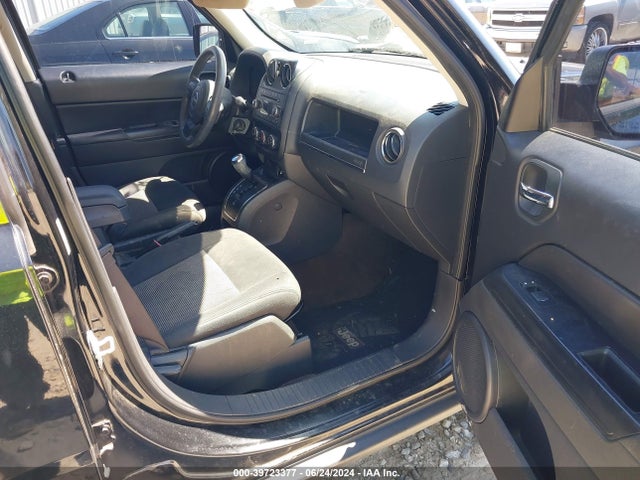 Jeep Patriot Altitude 2014 1C4NJPBA4ED754519 Image 5