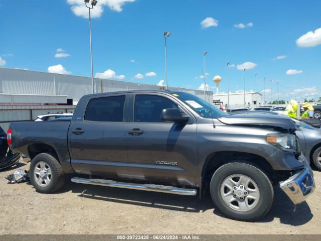 5TFEM5F1XKX138100 Toyota Tundra Sr5 4.6l V8