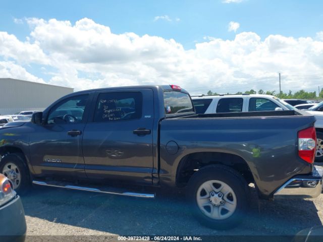 5TFEM5F1XKX138100 Toyota Tundra Sr5 4.6l V8