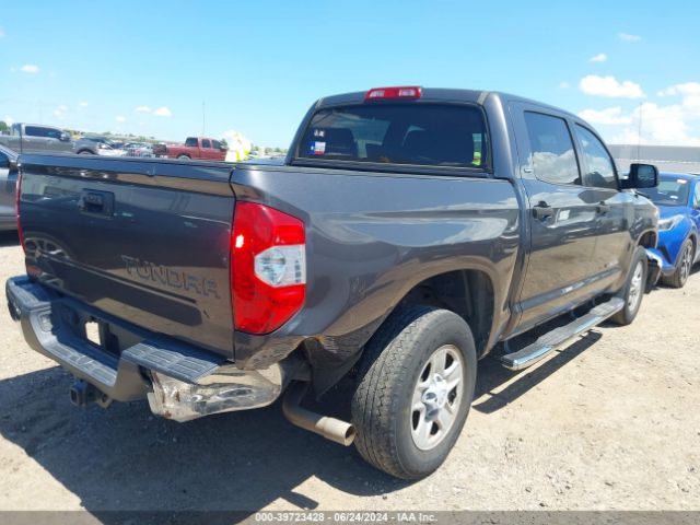5TFEM5F1XKX138100 Toyota Tundra Sr5 4.6l V8