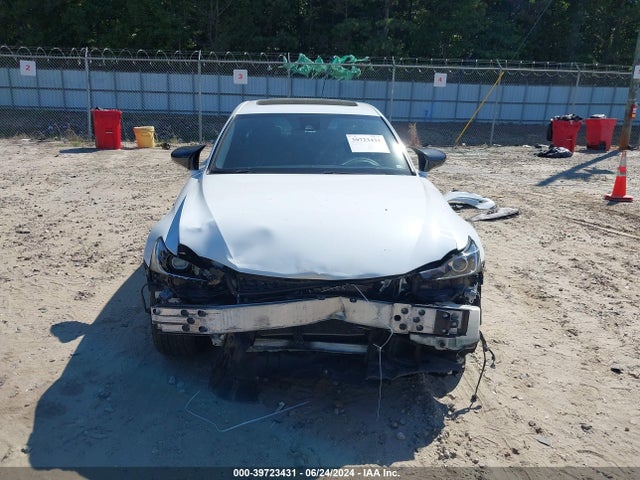 Lexus IS 300 2017 JTHCM1D27H5016969 Image 13