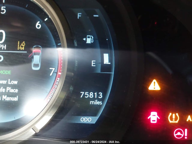 Lexus IS 300 2017 JTHCM1D27H5016969 Image 16