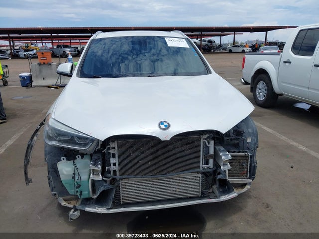 WBXHU7C32HP925102 BMW X1 Sdrive28i