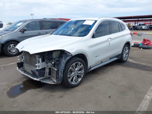WBXHU7C32HP925102 BMW X1 Sdrive28i