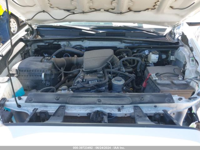 3TYAX5GN4PT069588 Toyota Tacoma Sr