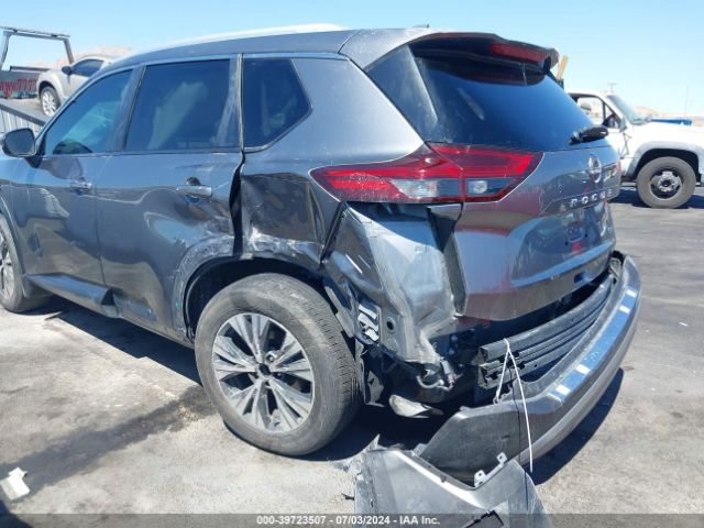 JN8BT3BA2NW043934 Nissan Rogue Sv Fwd