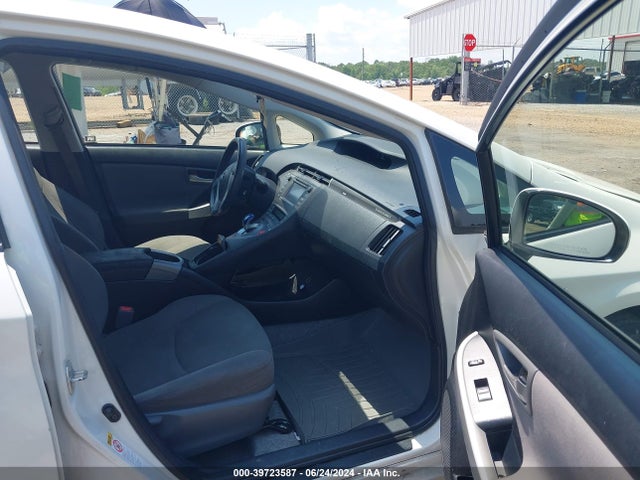 Toyota PRIUS PLUG-IN 2014 JTDKN3DPXE3062692 Image 5