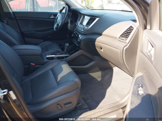 KM8J3CA26JU612142 Hyundai Tucson Limited