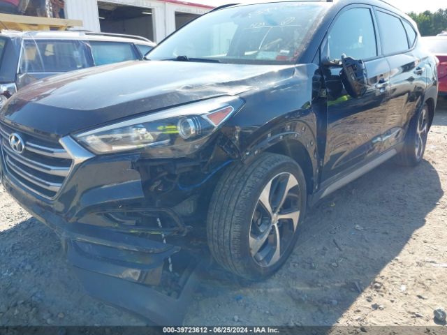 KM8J3CA26JU612142 Hyundai Tucson Limited