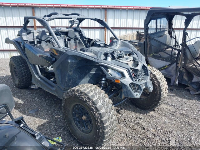 39723638 :رقم المزاد ، 3JBVDAV48NE000633 vin ، 2022 Can-am Maverick X3 X Ds Turbo Rr مزاد بيع