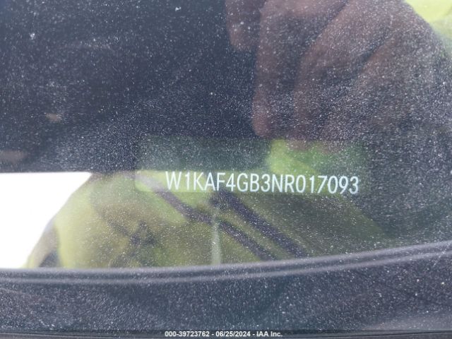 W1KAF4GB3NR017093 Mercedes-Benz C 300 Sedan