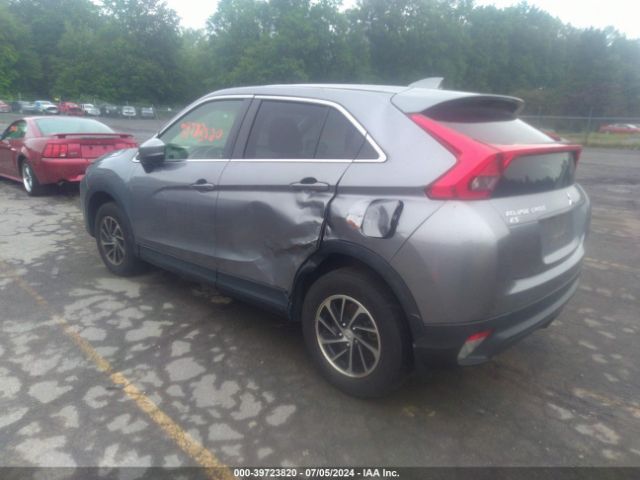 2020 MITSUBISHI ECLIPSE CROSS JA4AT3AA4LZ034375 Photo 2