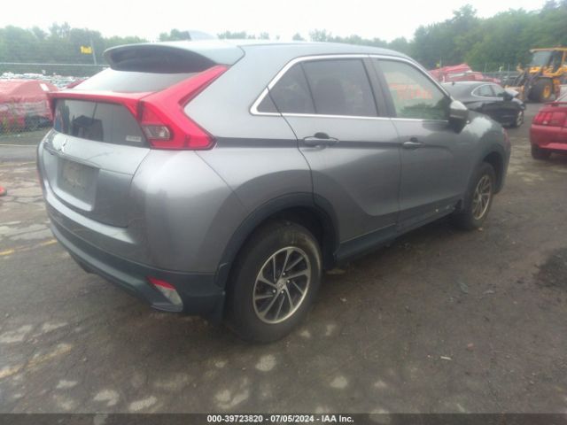 2020 MITSUBISHI ECLIPSE CROSS JA4AT3AA4LZ034375 Photo 3