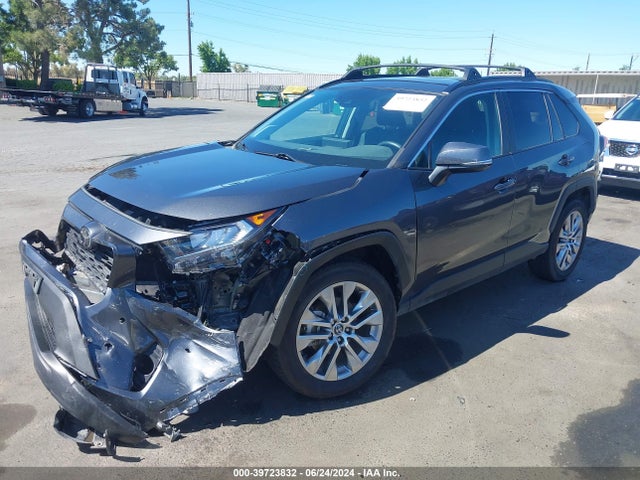 Toyota Rav4 Xle Premium 2020 2T3C1RFV4LC067817 Image 2