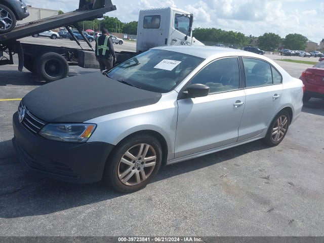 3VW2K7AJ6FM355132 Volkswagen Jetta 2.0l S