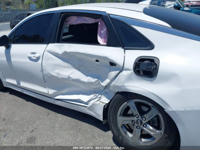 5XXG14J25MG039691 KIA K5 LXS