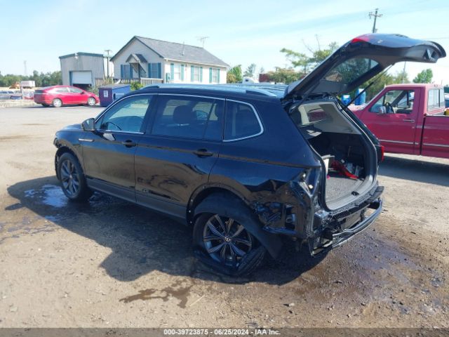 3VV2B7AX4NM143241 Volkswagen Tiguan 2.0t Se