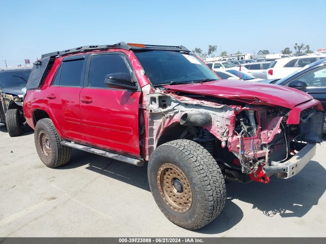 Toyota 4RUNNER SR5 2016 JTEBU5JR5G5384776 Image 1