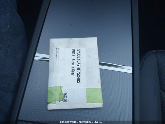 2024 TESLA MODEL 3 5YJ3E1EA2RF752402 Photo 10