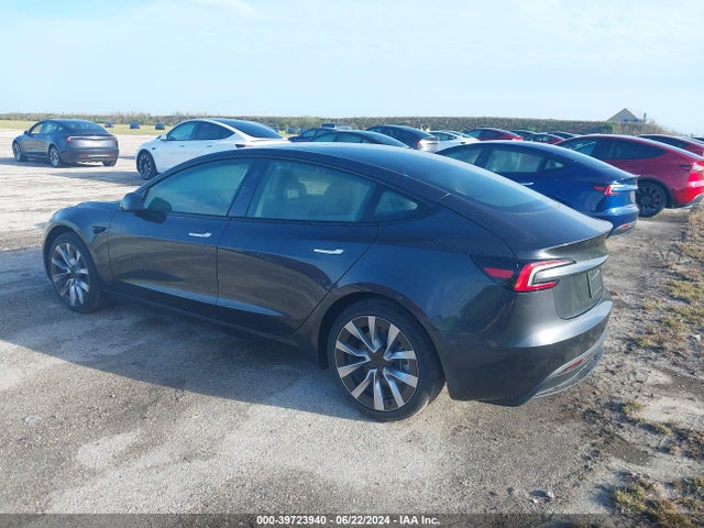 2024 TESLA MODEL 3 5YJ3E1EA2RF752402 Photo 2